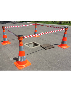 Cône de signalisation à base pvc recyclé noir 75 cm de hauteur pour 3.2 kg 2