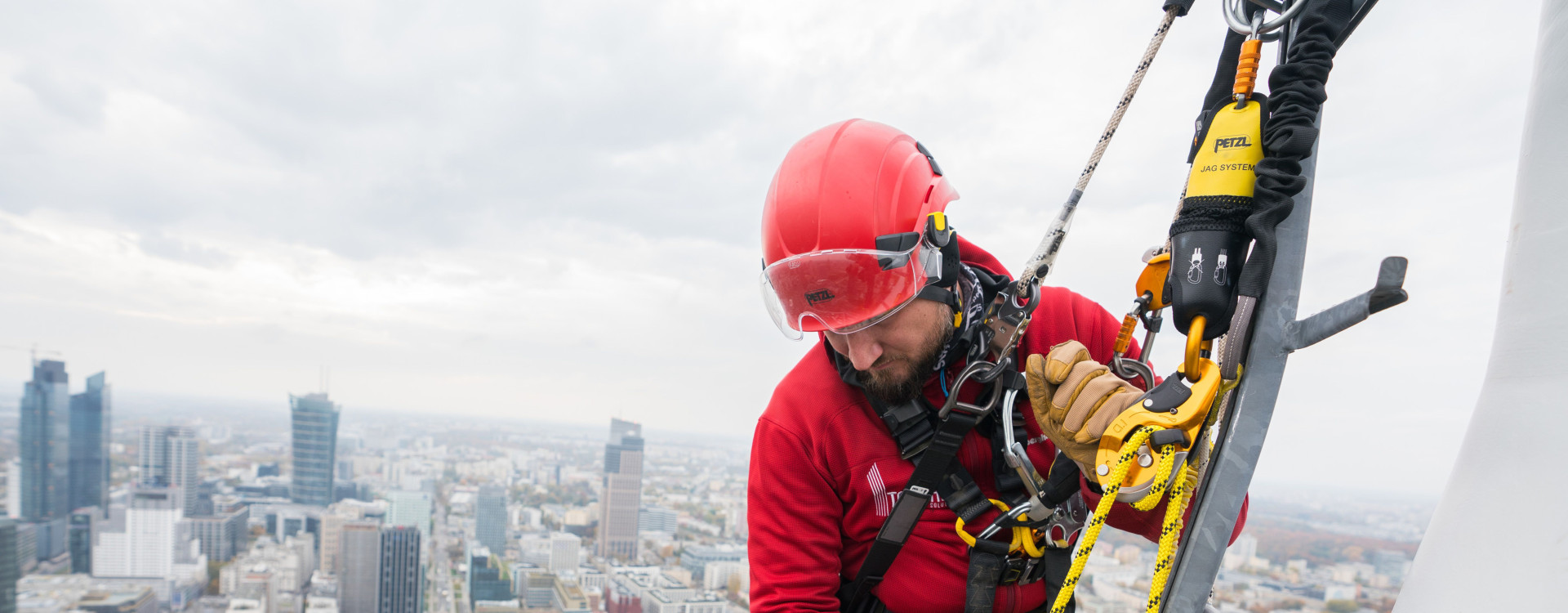 Casque de chantier : comment bien le choisir pour garantir sa sécurité ? - Beaurain Distribution