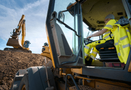 Équipements de protection indispensables sur un chantier : le guide complet pour les professionnels du BTP